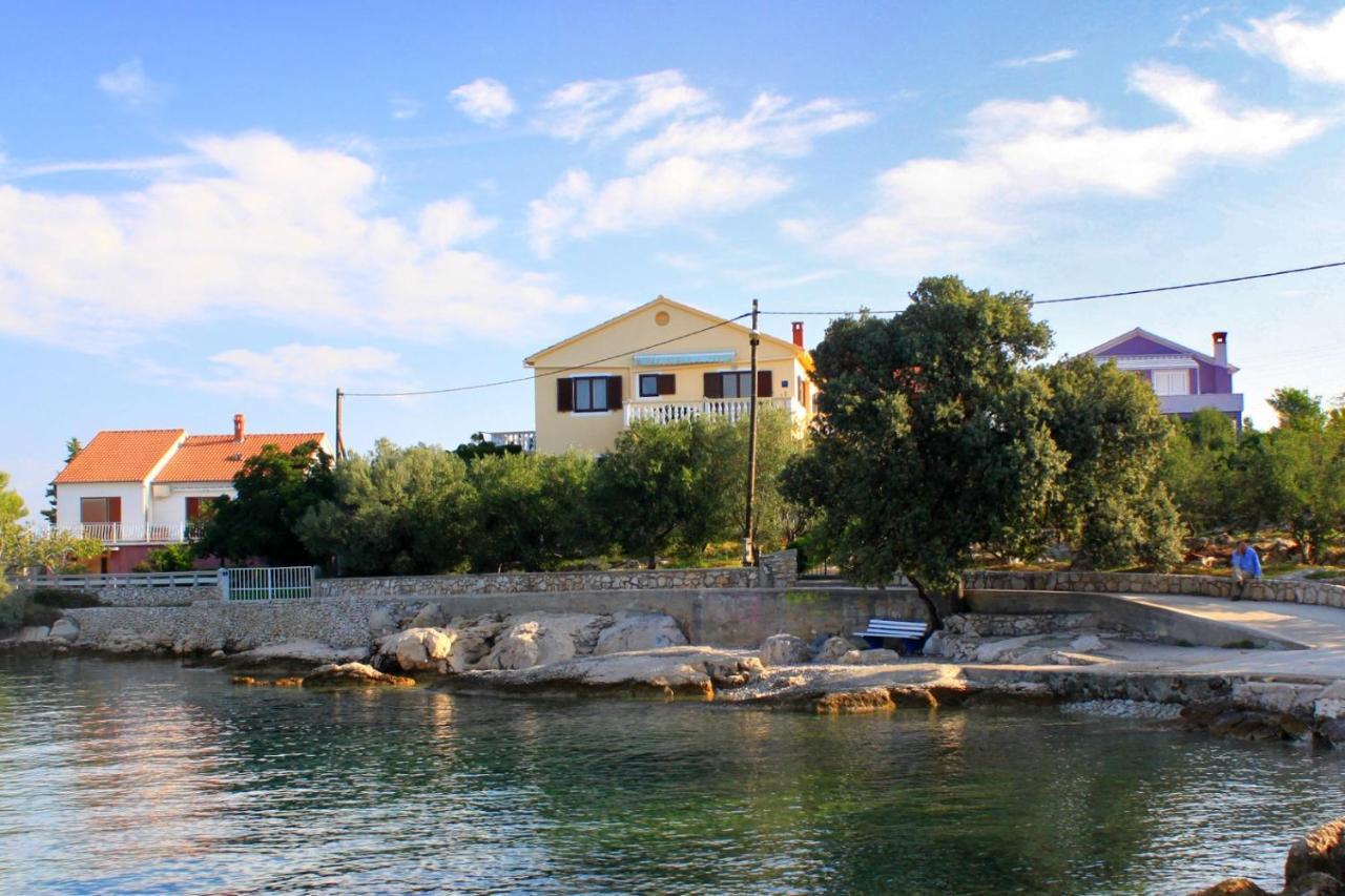 Apartments By The Sea Ugljan - 846 Exterior foto